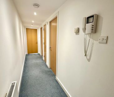 Kent Road, Charing Cross, Glasgow, G3 7EH - Photo 1