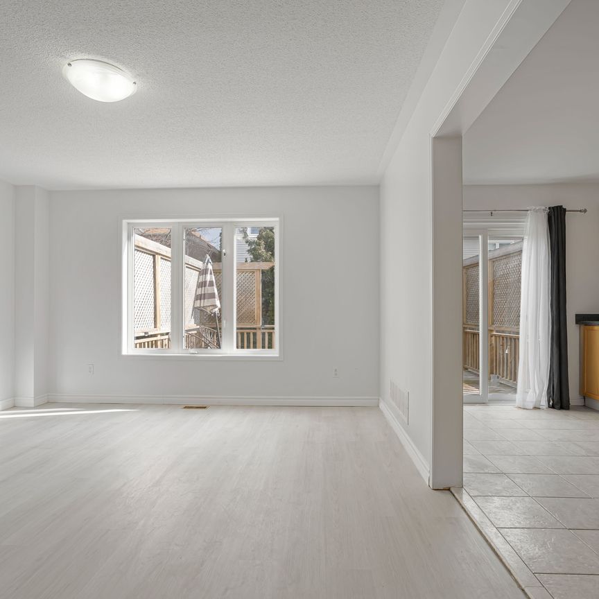 For Lease - 25 Cranston Avenue, Ajax, Ontario - Photo 1