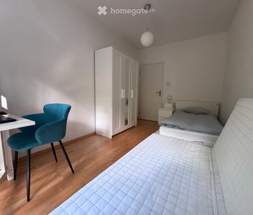 Spacious 6.5-Room Ground Floor Apartment with Private Garden and Te... - Photo 2