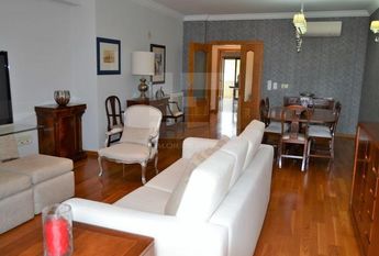 Apartamento T3 em Lisboa