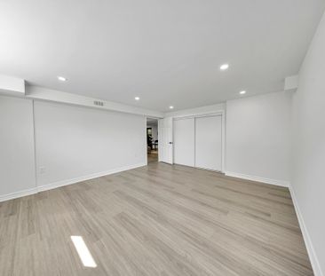 For Lease - 1084 Willowdale Avenue Unit# Bsmt, Oshawa, Ontario - Photo 6