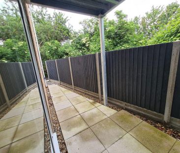 1 bedroom flat to rent - Photo 6