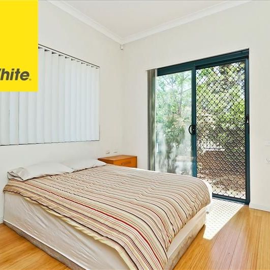 Oversized 2 Bedroom - Photo 1