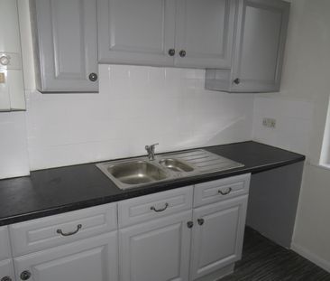 Owston Road, Doncaster, Carcroft - Photo 5