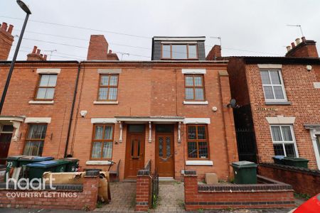3 bedroom end of terrace house to rent - Photo 3