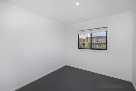 “Modern Living in a Prime Tarneit Location” - Photo 3