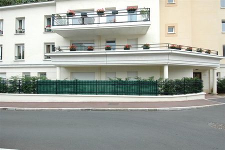 Location appartement 2 pièces, 50.53m², Le Plessis-Robinson - Photo 3