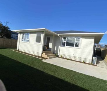 Vogeltown Three Bedroom - Photo 3