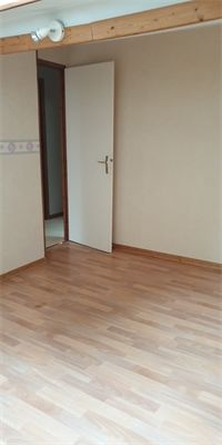 Location Appartement 4 pièces 46m² - Photo 2