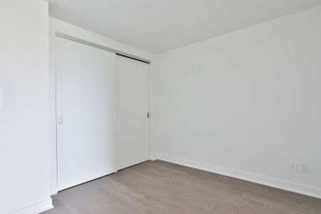 For Lease - 2720 Dundas Street Unit# 512, Toronto, Ontario - Photo 4