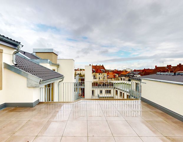 Über den Dächern der Weststadt! Exklusive Wohnung mit Dachterrasse in der Weststadt! - Photo 1