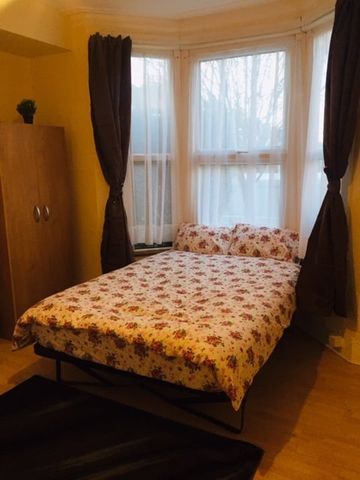 Studio Flat, Wimborne Road, N17 - Photo 3