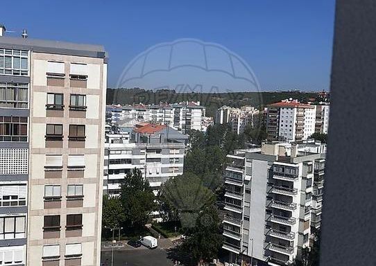 Apartamento T3 em Lisboa