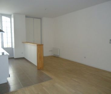 Location Appartement 3 pièces 65m² NEVERS 58000 - Photo 2