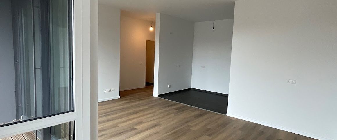 Zentrale Wohnung mit Balkon inmitten von Moers! - Photo 1