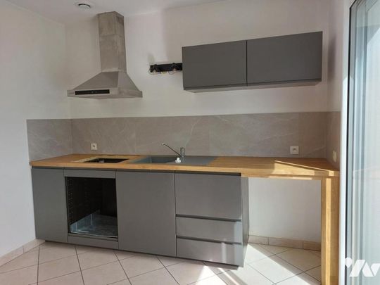 LIGNE Loue Maison T4 Garage et jardin - Photo 1