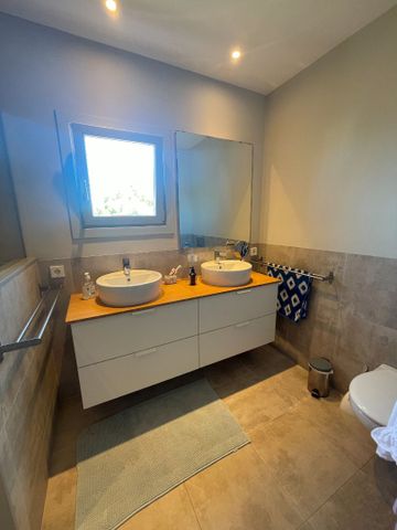 Casa o chalet de alquiler en Carrer de L'arbocera, Colònia de Sant Pere - Photo 2