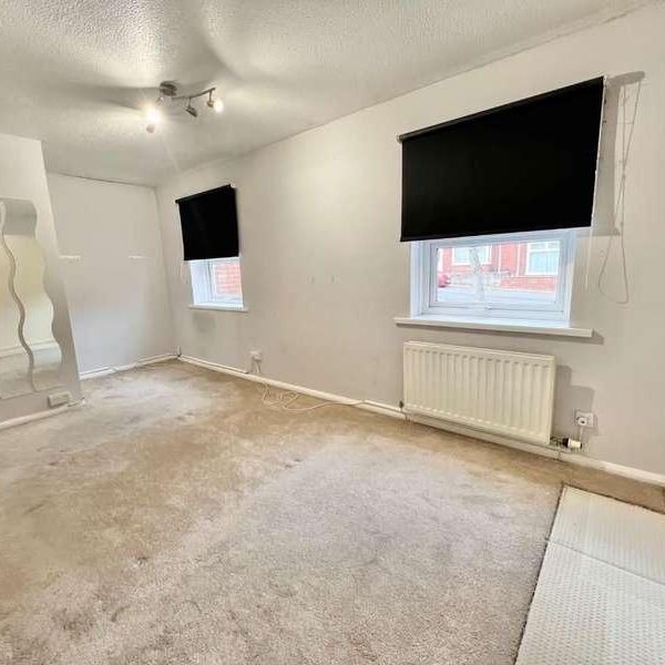 Bank Foot Grove, Crook, DL15 - Photo 1