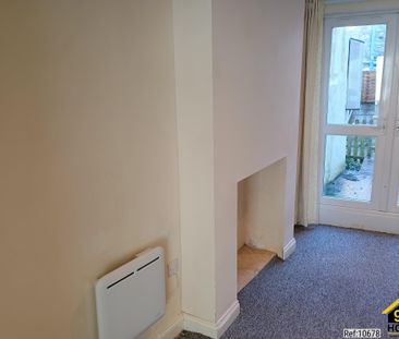 1 bed Flat in West Street Banwell, Weston-super-Mare, BS29 6DA - Photo 1