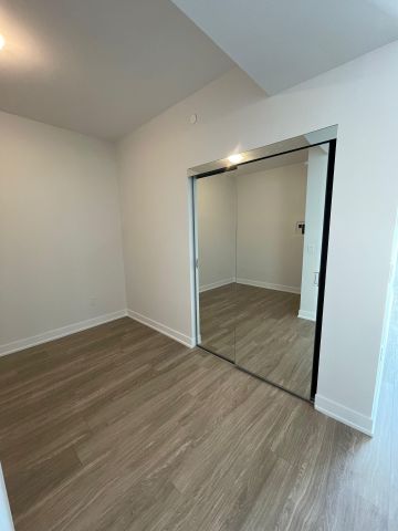 For Lease - 4130 Parkside Village Drive Unit# 708, Mississauga, Ontario - Photo 3