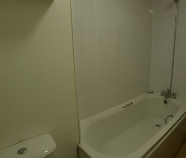 Property to let in St Andrews - Photo 6