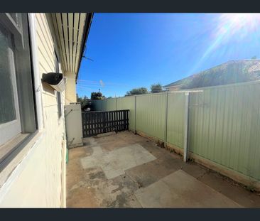 138 Swallow Street, Shepparton, Vic 3630 - Photo 1