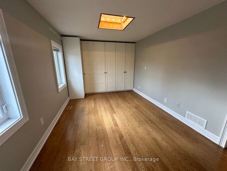 Property For Lease | E105 - Photo 3