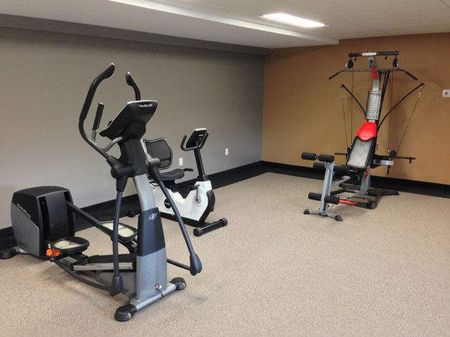 Grandview Apartments - ALL INCLUSIVE - Photo 3