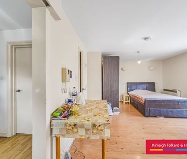 21-23 Rushey Green, SE6 - Photo 2