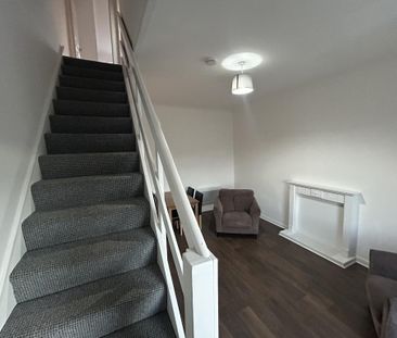2 bedroom maisonette to rent - Photo 4