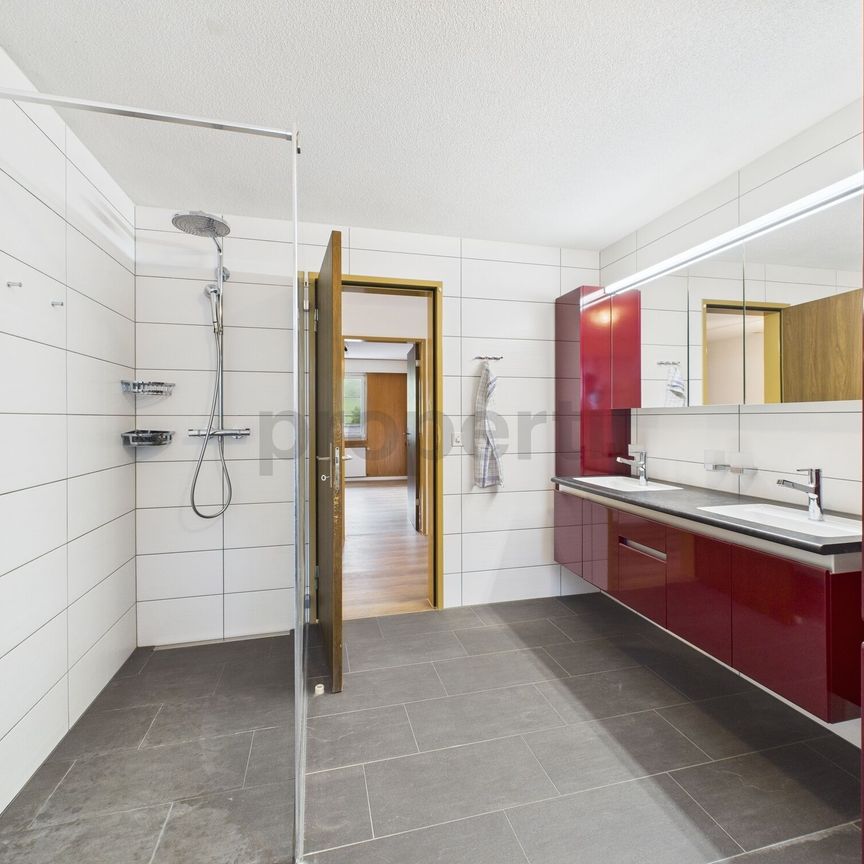 Generous 6.5-room apartment with terrace in Escholzmatt Marbach - Photo 1