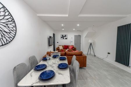 6 bedroom house to rent - Photo 4