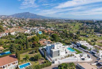 6 bedroom luxury Villa for rent in Benahavís, Spain