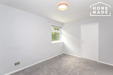 Sinclair Court, Beckenham, BR3 - Photo 3