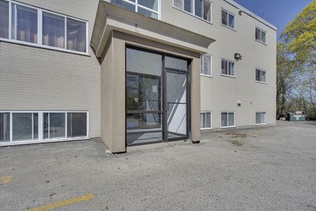 For Lease - 25 Orchard Street Unit# 207, London South, Ontario - Photo 3