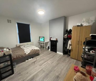 2 bedroom house to rent - Photo 1
