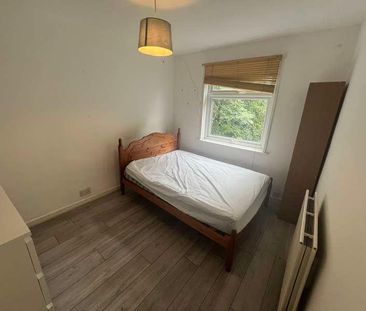 Milton Road, SO15 - Photo 1