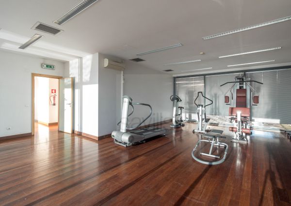 Apartamento T3 na Foz com varanda