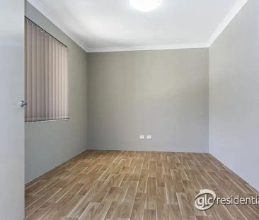 6A Lacebark Close, South Lake WA 6164 - Photo 6