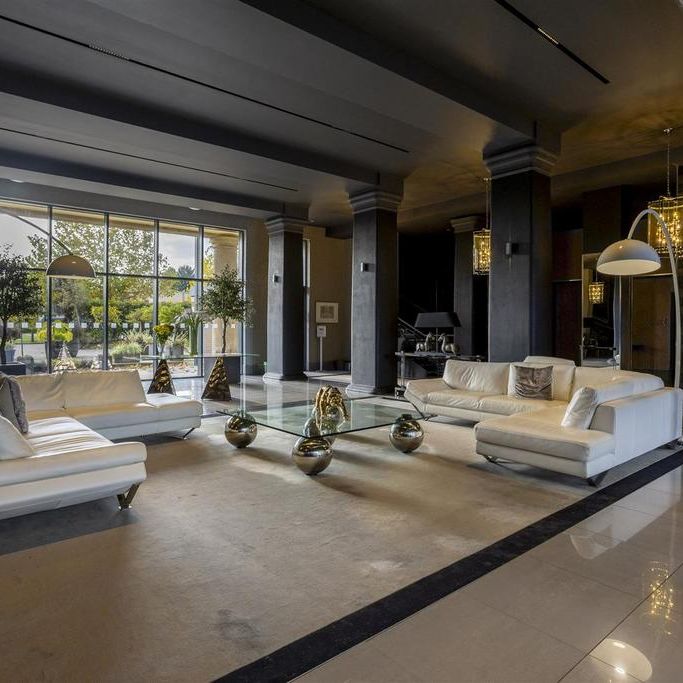 3 bedroom apartment to rent - Photo 1