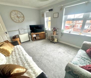 Wellow Court, SO18 - Photo 1