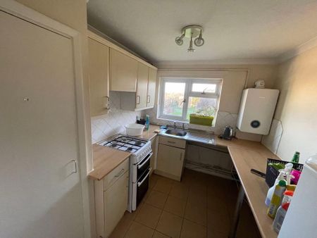 2 bedroom flat to rent - Photo 5