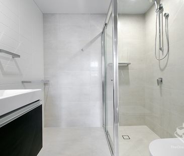 2 bed 2 bath + 1 car space, unit at Edge Apt - Photo 2