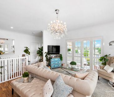 Beautifully appointed riverside 4 Bedroom Queenslander Unfurnished ... - Photo 2