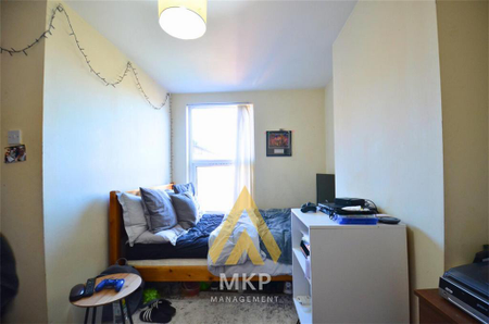 5 bedroom terraced house to rent - Photo 3