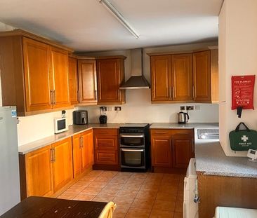 Room in a Shared House, Summer Road, B23 - Photo 3
