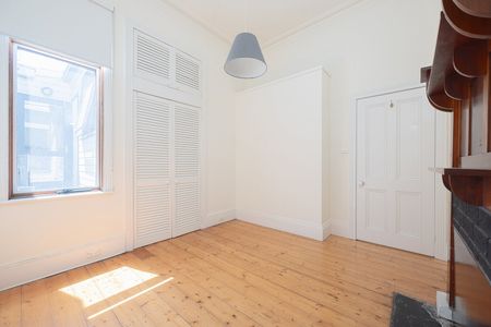 35 Waltham Street, Flemington VIC 3031 - Photo 5