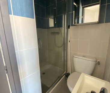 Location Appartement 1 pièce 11m² SULLY SUR LOIRE 45600 - Photo 4