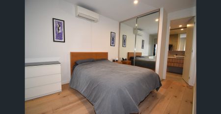 Modern Apartment in the Heart of Bentleigh - Photo 4