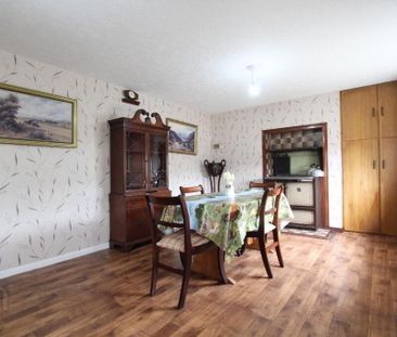 39 Crowhill Road, Waringstown, BT66 7SL - Photo 4